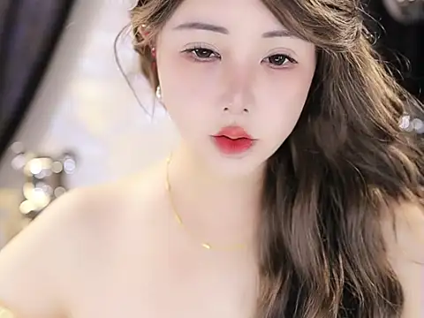 Qiaoqiao  online show from September 24, 10:33 am