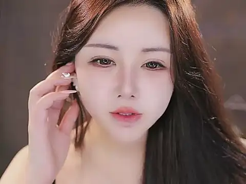 Qiaoqiao  online show from November 7, 1:59 pm