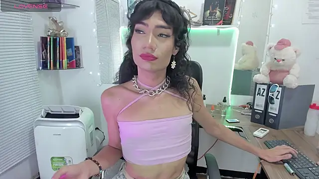SWEETSAMY39715 online show from March 18, 2:40 am