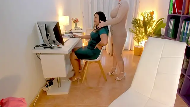 Butterflyblue dream online show from December 4, 8:46 am