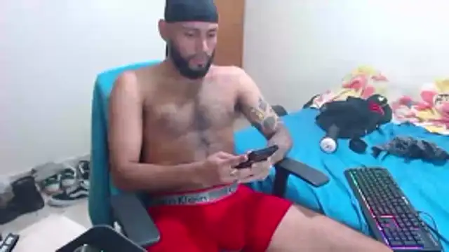 samir music online show from November 11, 8:14 pm