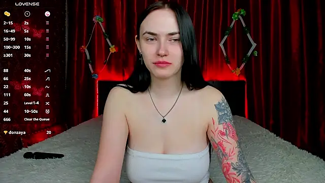 Witch Lady online show from March 12, 7:12 am