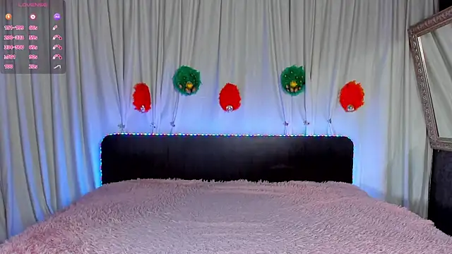  Sandra Tender  online show from April 13, 6:28 am