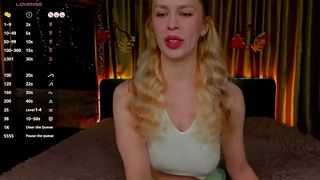 Snapshot of _Sandra_Tender_ chatting on November 21, 7:29 am Sandra Tender online show from November 21, 7:29 am