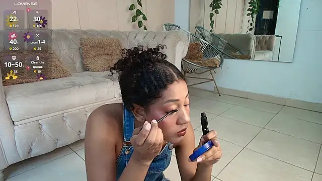 flavia cruz online show from March 6, 1:17 pm