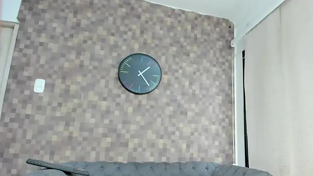 flavia cruz online show from September 14, 7:36 pm
