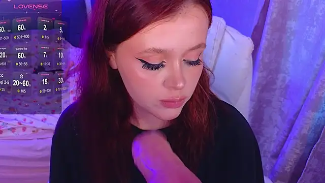 mirida fox online show from October 21, 1:10 pm