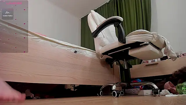 mirida fox online show from March 7, 3:29 am