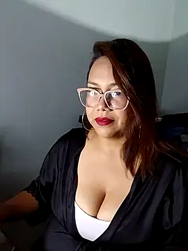 rainhavenus2024 online show from January 7, 12:45 am