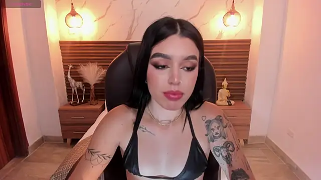 Snapshot of zoee_jackson chatting on July 5, 8:26 pm zoee jackson online show from July 5, 8:26 pm
