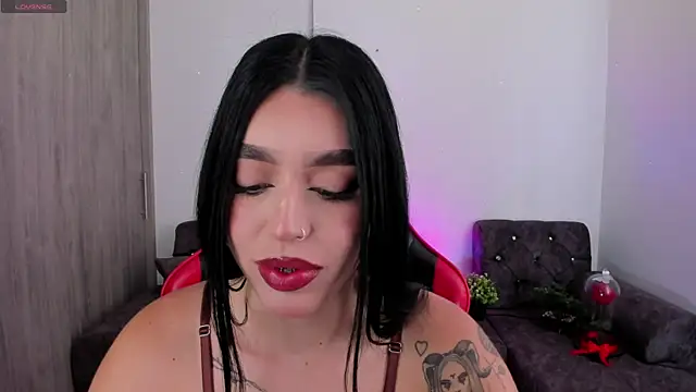 zoee jackson online show from April 23, 6:42 pm