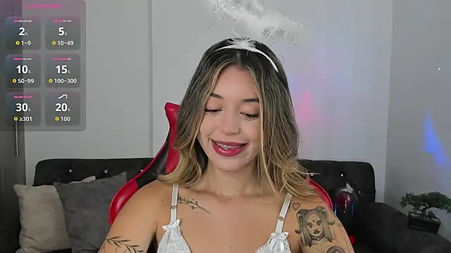 zoee jackson online show from October 26, 9:04 pm