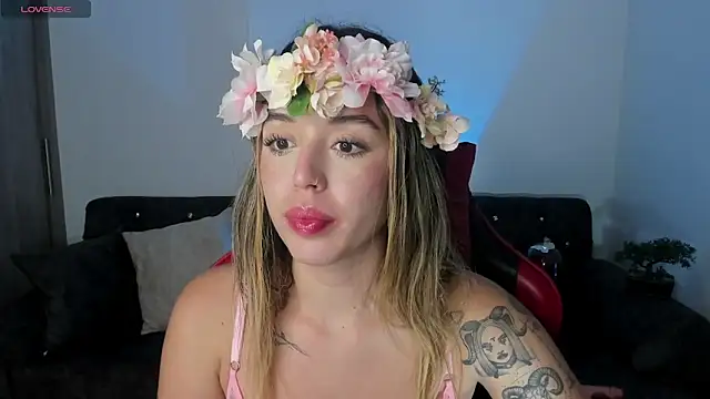 zoee jackson online show from November 26, 2:55 am