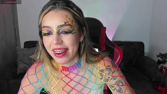 zoee jackson online show from November 9, 3:54 am