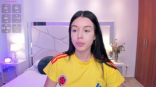 zoee jackson online show from March 20, 7:14 pm