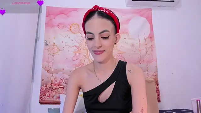 LilitRobins online show from November 15, 1:53 am