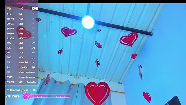 LunaMontiel online show from February 14, 1:06 am