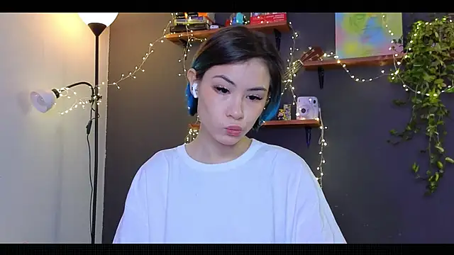 alicekiit online show from December 20, 3:36 am