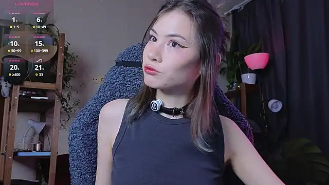 alicekiit online show from November 14, 7:06 pm