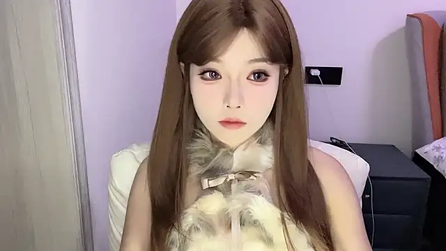 Snapshot of Q-ing chatting on March 3, 4:10 am Q-ing online show from March 3, 4:10 am