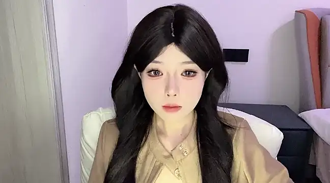 Snapshot of Q-ing chatting on March 10, 11:12 am Q-ing online show from March 10, 11:12 am