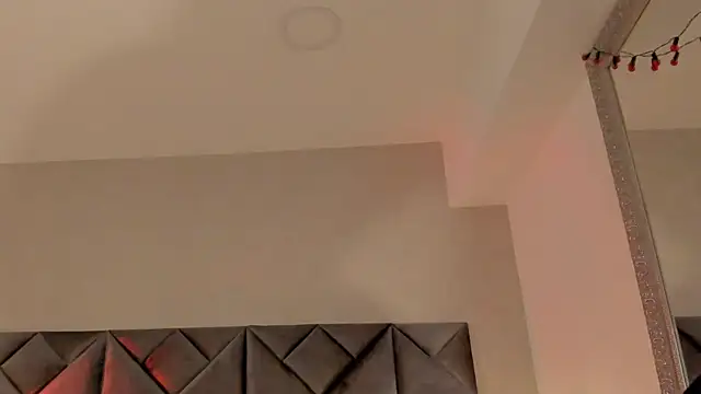 Luisa0110 online show from June 24, 5:11 pm