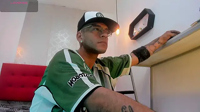 Andrey u92 online show from November 13, 7:29 pm