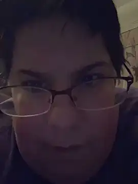 Snapshot of ggf1993 chatting on January 28, 1:29 am ggf1993 online show from January 28, 1:29 am