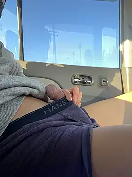 takuyapp online show from November 19, 10:54 pm