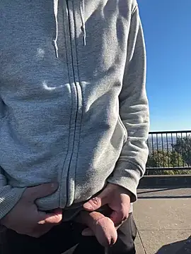 takuyapp online show from January 4, 12:48 am