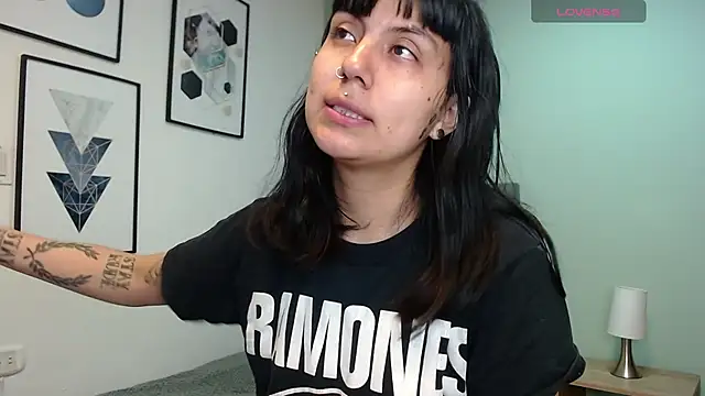 amy adams1 online show from April 21, 4:52 am