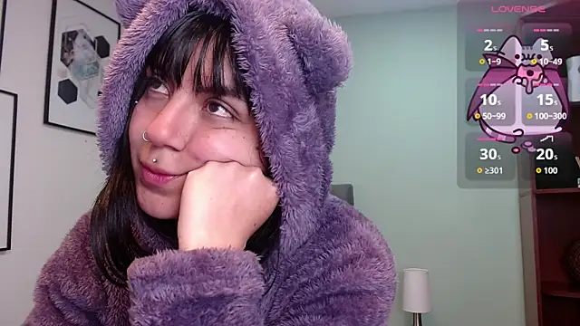 Snapshot of amy_adams1 chatting on November 7, 4:39 am amy adams1 online show from November 7, 4:39 am