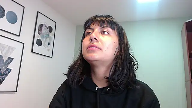 Snapshot of amy_adams1 chatting on October 28, 4:46 am amy adams1 online show from October 28, 4:46 am