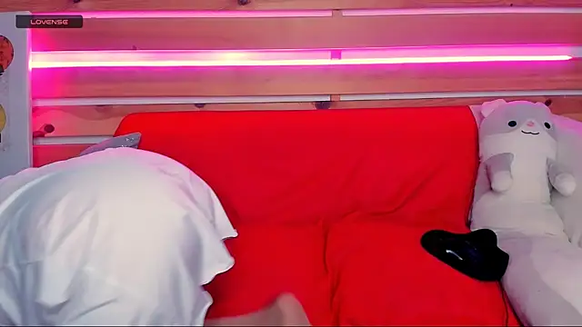 Nora Adamss online show from October 2, 12:58 am