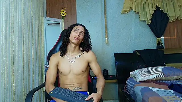 nazper online show from April 13, 7:07 pm