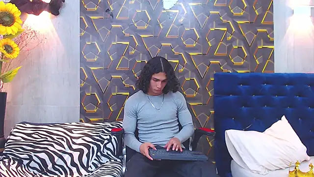 nazper online show from November 9, 4:11 pm