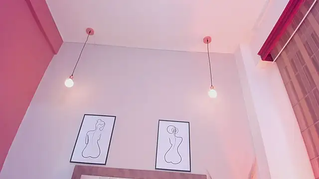 SabrinaWarrenn online show from October 21, 12:32 am
