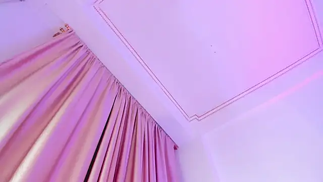 SabrinaWarrenn online show from October 11, 12:33 am
