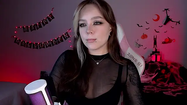 meowceline online show from October 27, 5:14 pm