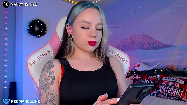 meowceline online show from December 12, 6:10 pm