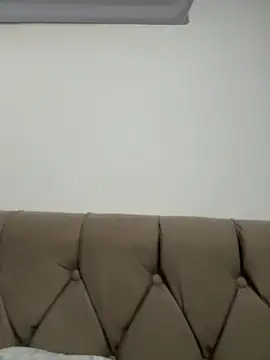 Snapshot of palomamoraid chatting on January 14, 2:50 am palomamoraid online show from January 14, 2:50 am