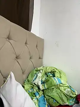 Snapshot of palomamoraid chatting on March 13, 2:16 am palomamoraid online show from March 13, 2:16 am