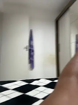 Snapshot of palomamoraid chatting on January 30, 1:44 am palomamoraid online show from January 30, 1:44 am