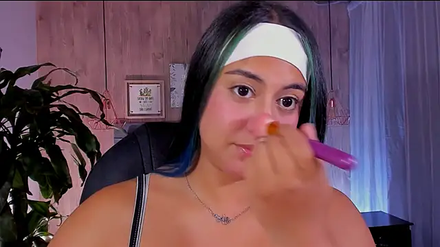 Snapshot of Xisu_ chatting on February 23, 2:51 am Xisu online show from February 23, 2:51 am