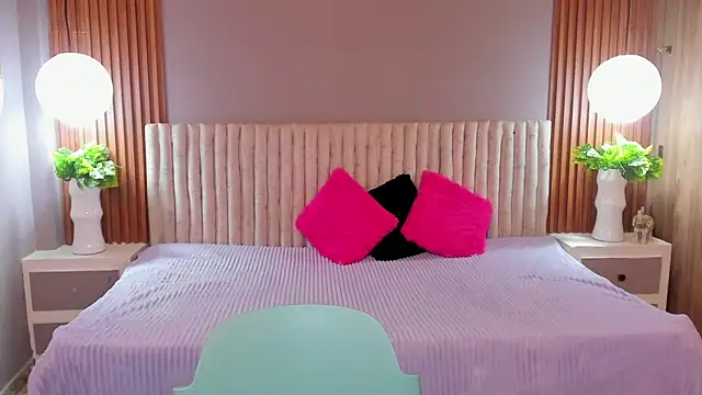 AmyBarton02 online show from March 14, 7:20 pm