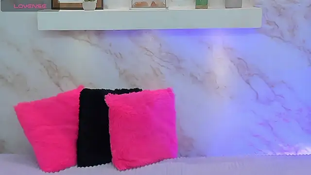 AmyBarton02 online show from April 13, 4:22 pm