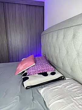 Nicole stonee online show from April 28, 8:46 pm