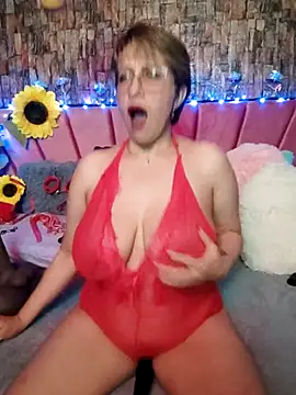 Isabelle Lov18 online show from March 1, 4:04 am