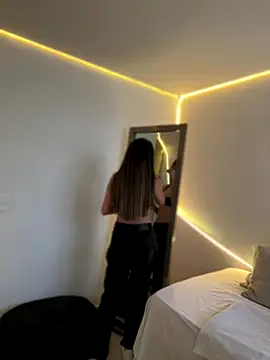 AmmyCollinsW online show from November 15, 9:19 pm