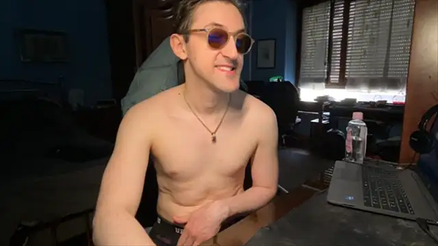 Stefisexy91 online show from April 3, 4:02 pm